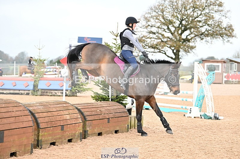 241110A-113425-00616 - 80cm 11.30 to End