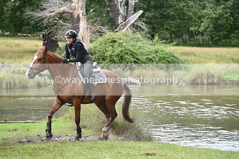 WJ7_3812 - Time at Water 12:52 to 13:22