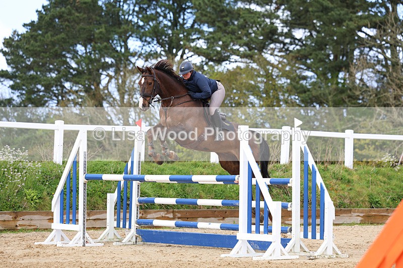 3E7A1664 - Class 7: Senior Newcomers/1.10m open