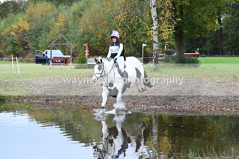 WJ7_2927 - 90cm Cam 2 Water Time 13:29 to 13:47