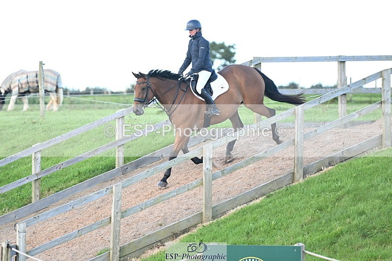 240912A-172439-02529 - Cls 7 Snr 90cm Open Speed Derby