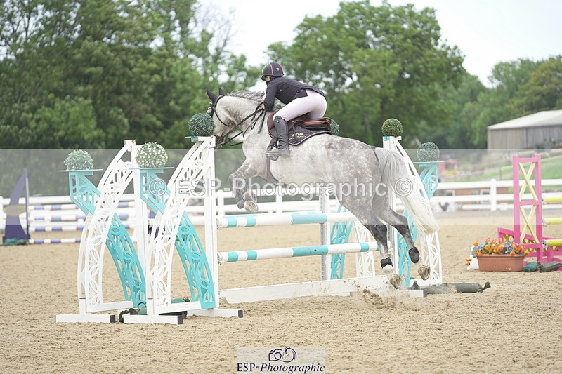 230810A-133738-02470 - Cls 4 1.05m Amateur Quali