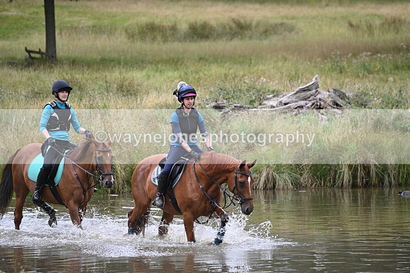 WJ7_3720 - Time at Water 12:15 to 12:50