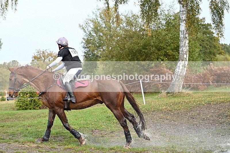 WJ7_0249 - 80cm Cam 2 Water Time 10:45 to 11:06