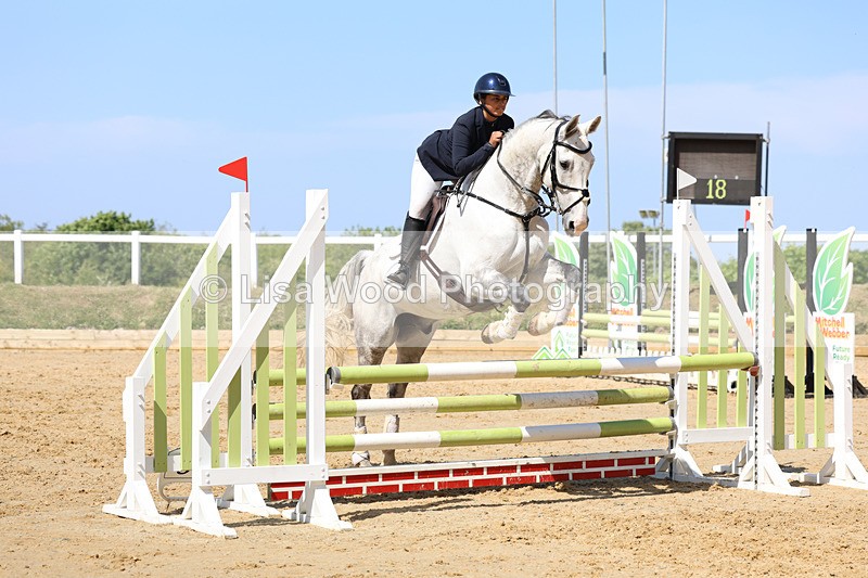 3E7A5822 - Class 4: Senior BN/90cm open