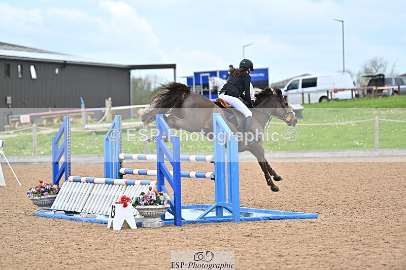 240506A-140916-09248 - Cls 7 148cm Grand Prix