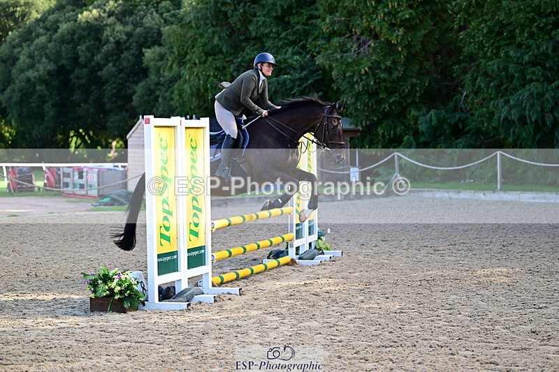 260905A-094010-00361 - Cls 02 AB 80cm   Snr & Jnr