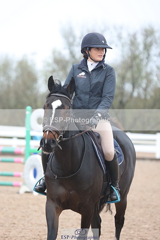 231112A-103650-03367 - Cls 17 Blue Chip Novice Winter Qualifier