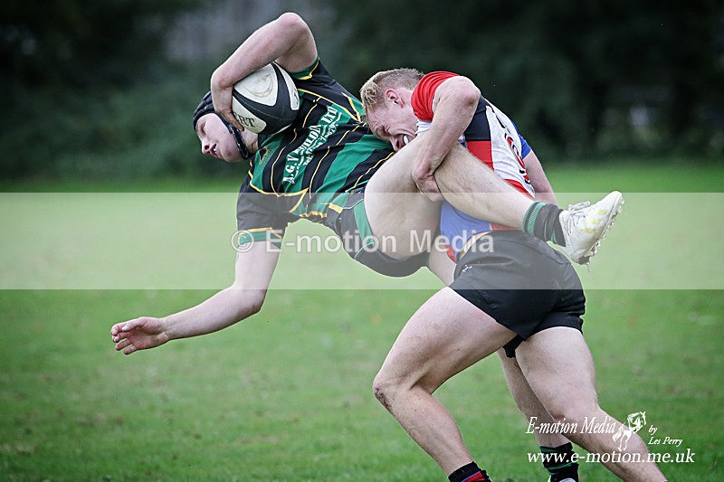 RU290919-0216 - Pitch Action