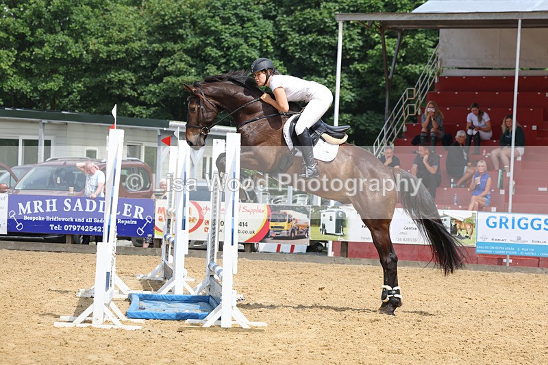 3E7A5768 - Class 5: Senior 95cm