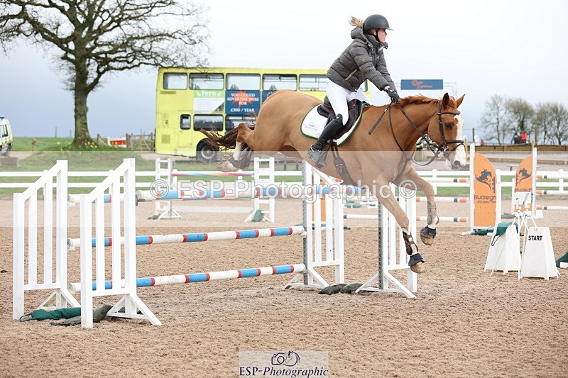 240223A-151126-02186 - Cls 6 Foxhunter and 1.20m Open