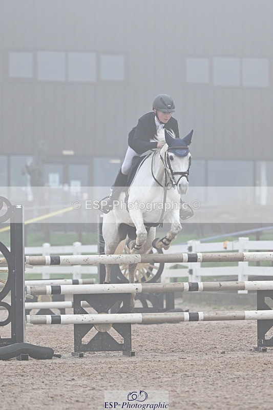 251115-123235-00987 - Cls 10 Pony Foxhunter and 1.10m Open