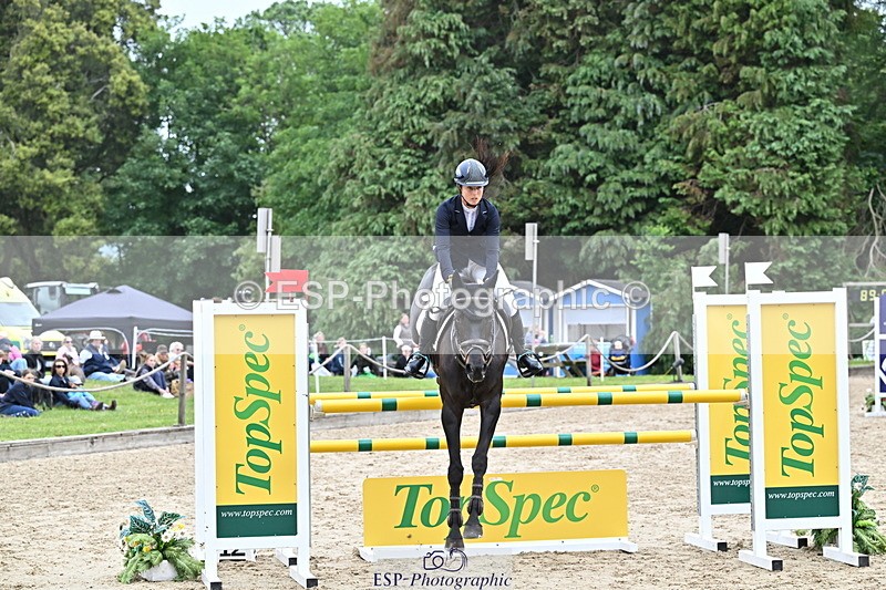 250524A-131236-11311 - D-409-Kirsty.Chabert-HERALDIKS.GIRL.OPPOSITION