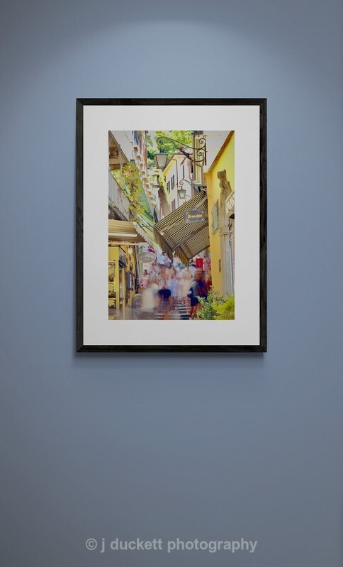  - Bustling Bellagio Street