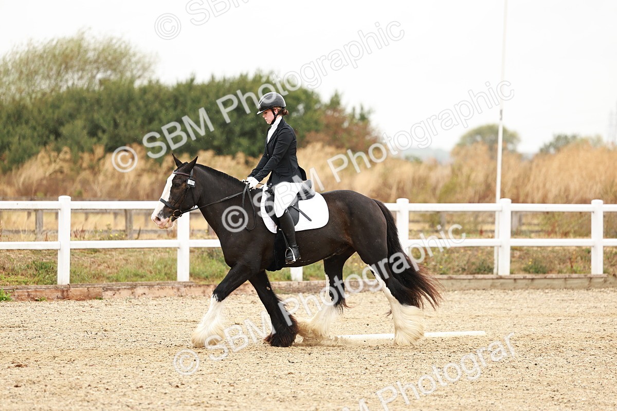 SBM_000085 - Class 1 - Intro 2 Warm Up 9.00-9.35