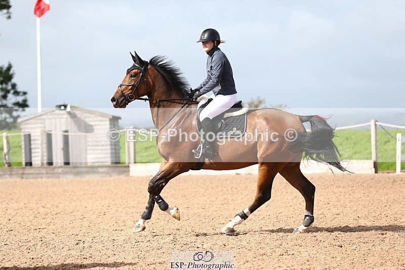 230812A-101451-08149_Cls 31 Snr Newcomers - 077-147-9755