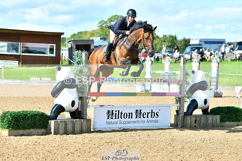 230811A-162513-06174 - Cls 24 Nat 1.30m Open