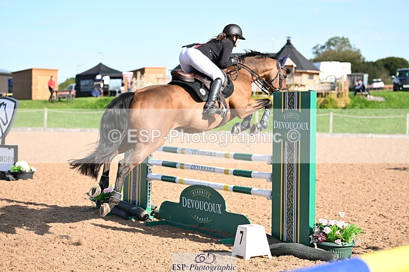 240913A-100729-03407 - Cls 13 Snr 1.05m & 1.10m Open