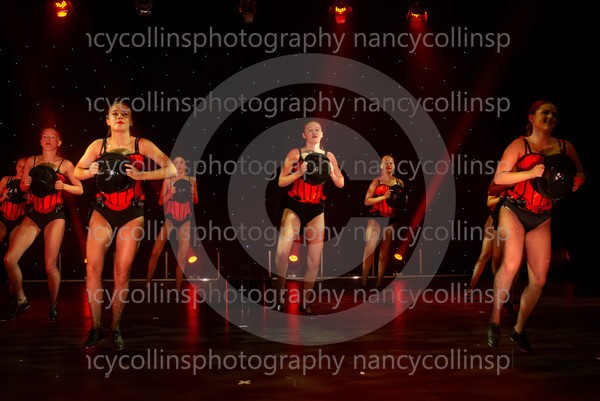 00139 - Show Me How Your Burlesque