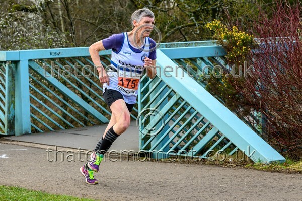 Livirelays25-914676 - Female Set One