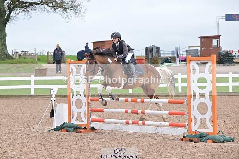 251116-112903-01225 - Cls 5 Pony Discovery and 90cm Open