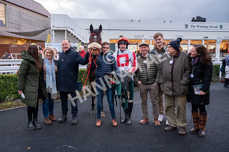 171224-Race 7-Moonbow-1692 - Race 7