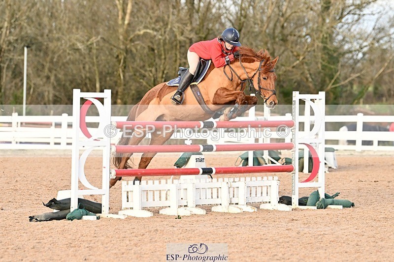 241208-140727-01883 - Cls 22 Foxhunter and 1.20m Open