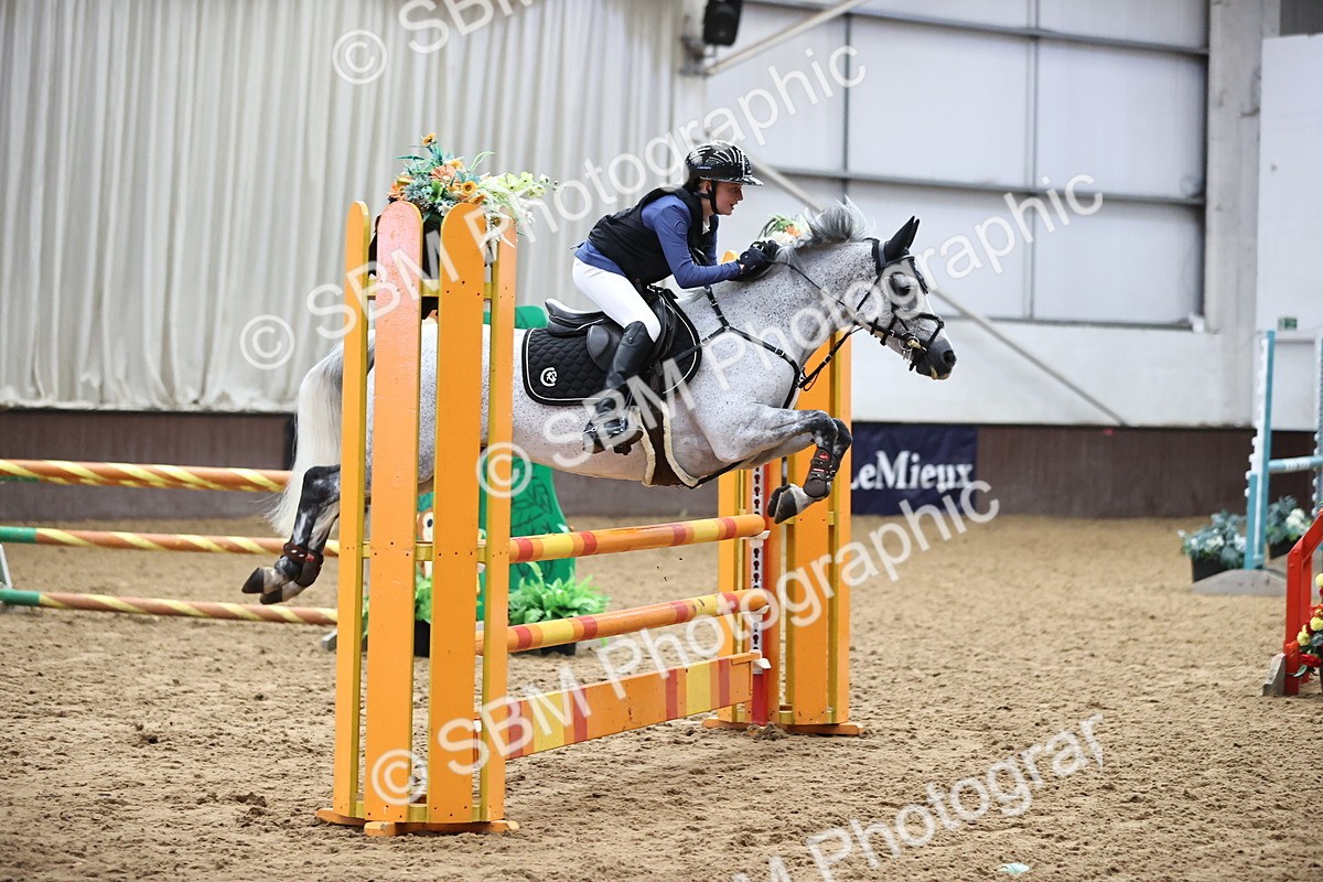 SBM_003616 - Class 11 - Springboard 128cm 138cm Restricted 85cm 95cm