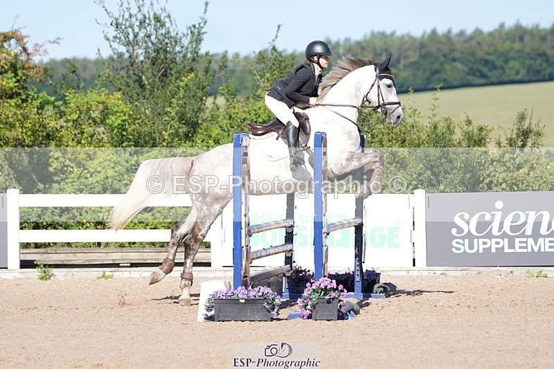 250802-092402-08314 - Cls 19 British Novice and 90cm Open