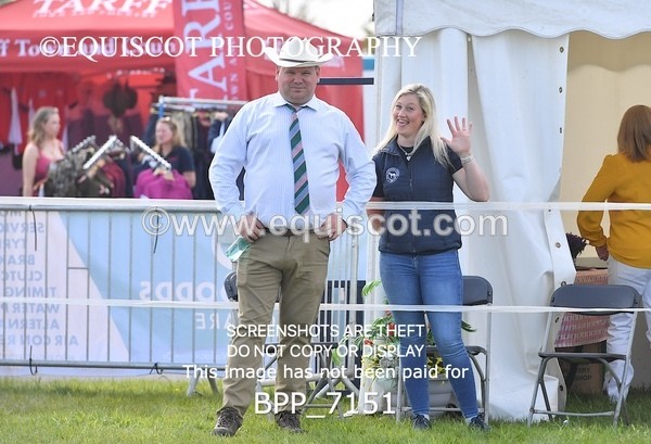 BPP_7151 - CLASS 3 Andrew Hamilton Coach, RHS Foxhunter Championship Qualifier