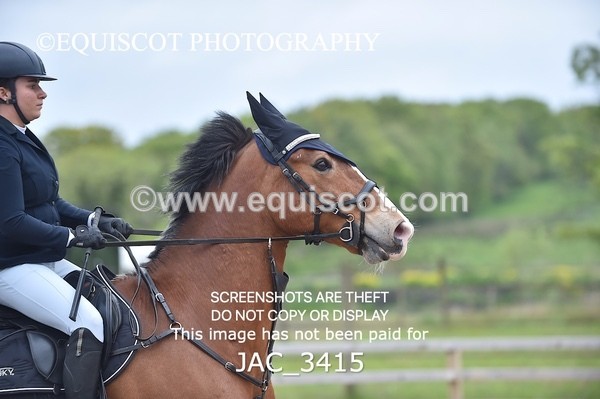 JAC_3415 - CLASS 4 Senior BritiNovice/ 90cm Open