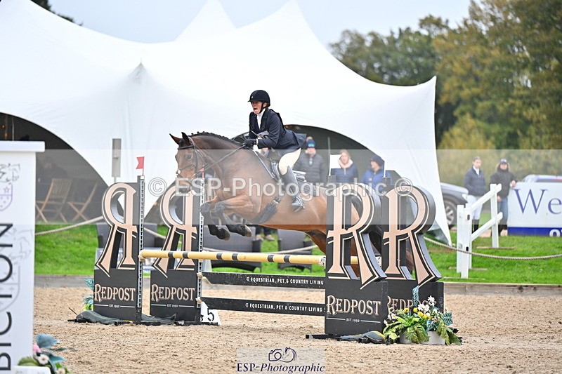 251026A-155704-26555 - F-420-Helen.Buckland