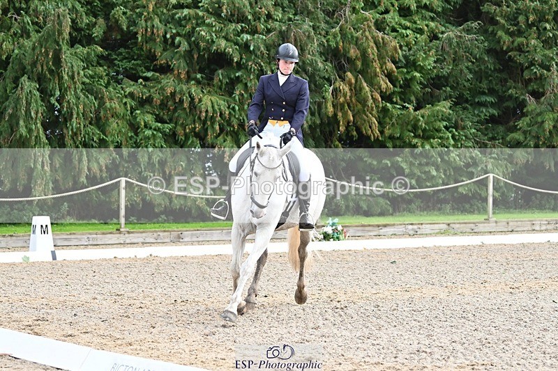 231019-144119-04575 - 126-DERRYS.LADY.LOU-Debbie.Townsend-DR