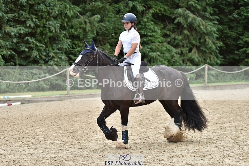 240802-101750-00781 - 70cm Round 1