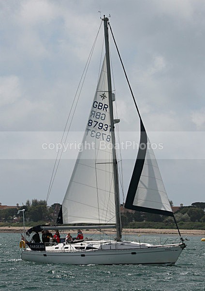 120630 BARDEAU GBR8793T WT7A2137 - ROUND THE ISLAND RACE - 30th June 2012