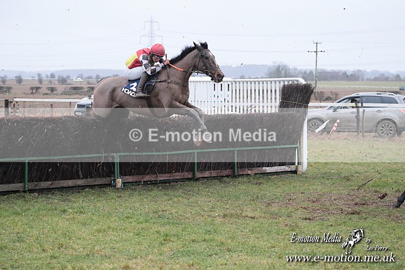 PtP 260125 875 - Cocklebarrow Point-to-Point racing with the Heythrop Hunt 26/01/25
