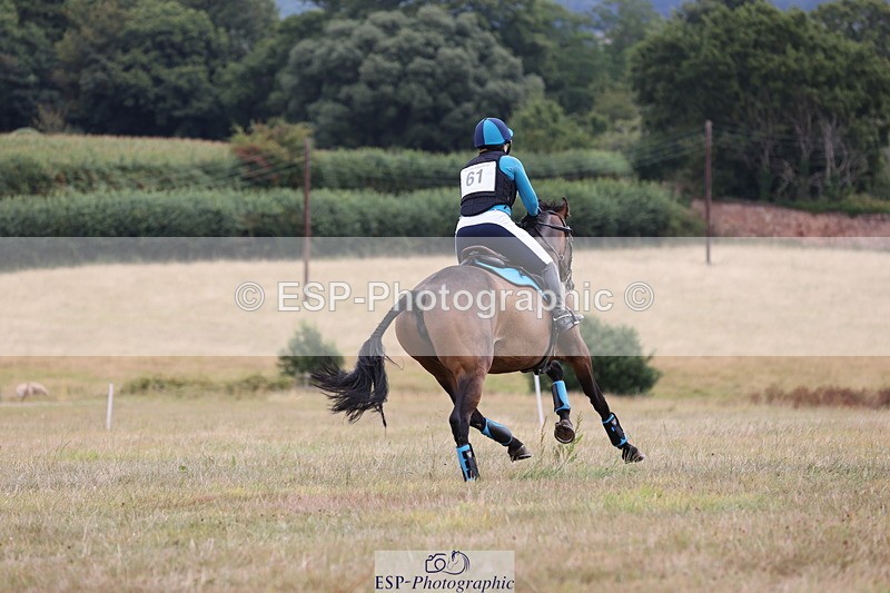 250802A-110545-01658 - B-061-Vicky.Stacey-HIGHDALE.AUTUMN.SUNRISE