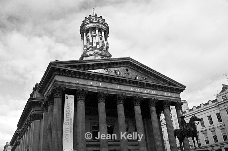 Gallery of Modern Art, Glasgow - 4236 bw - Black and white