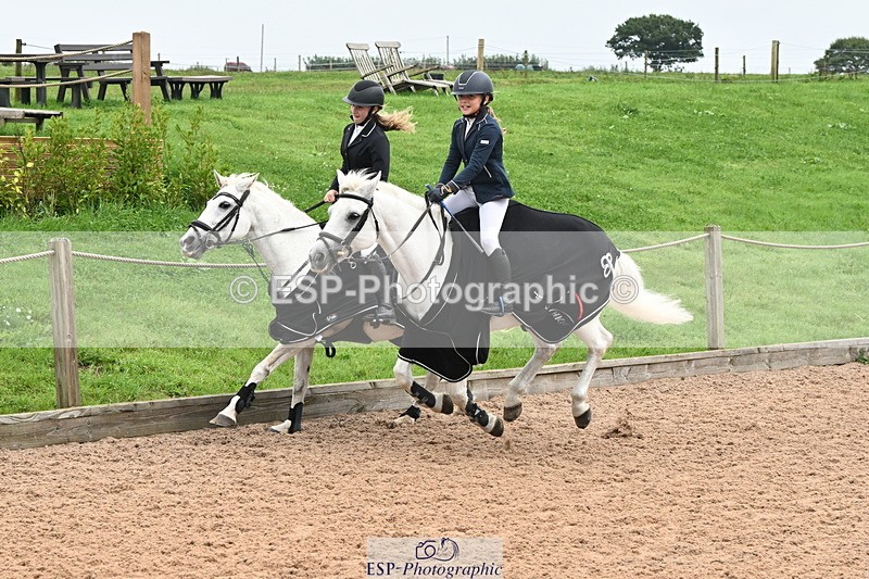 240907A-120425-01137 - Cls 2 Pony Small Team 70cm & 80cm