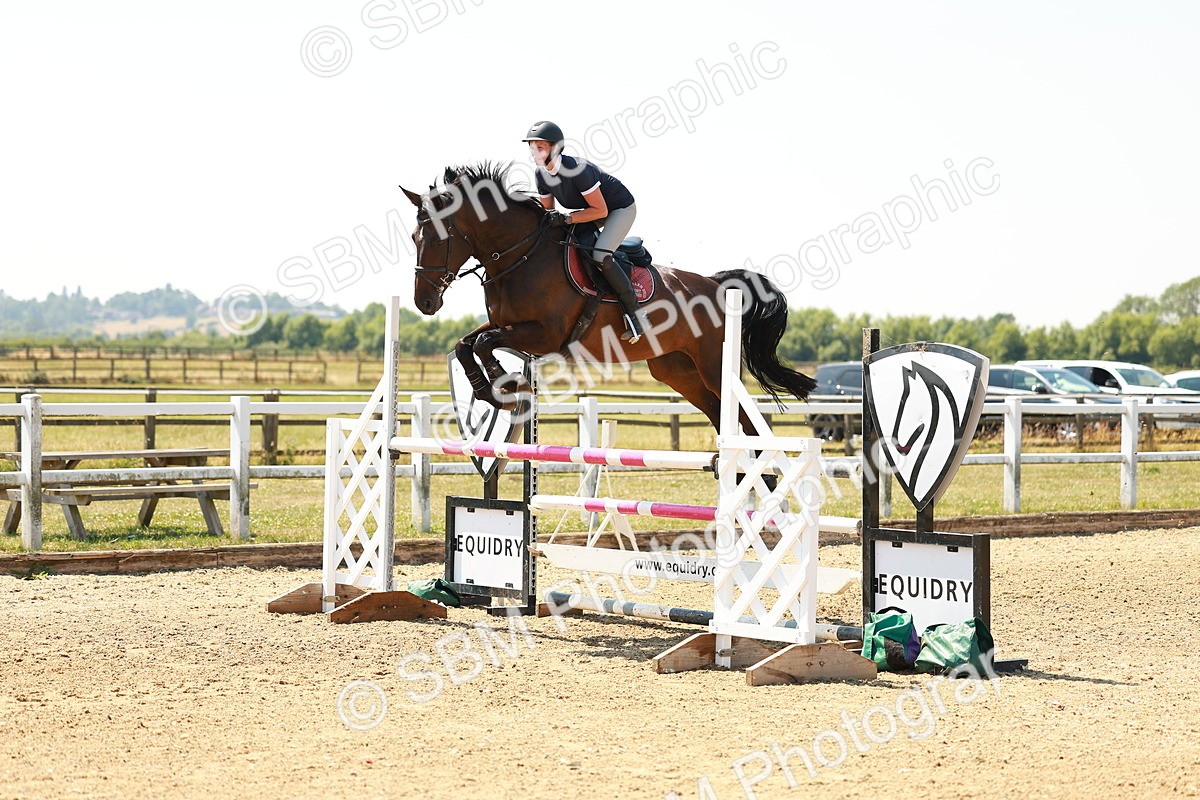 SBM_001811 - Class 5 - Senior Foxhunter - 1.20m