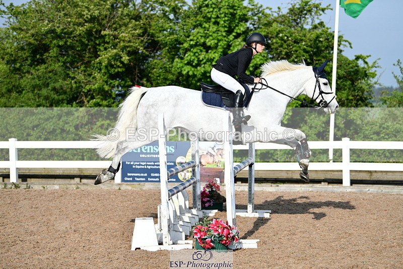 240511A-081132-10496 - Cls 27 85cm National Am Quali