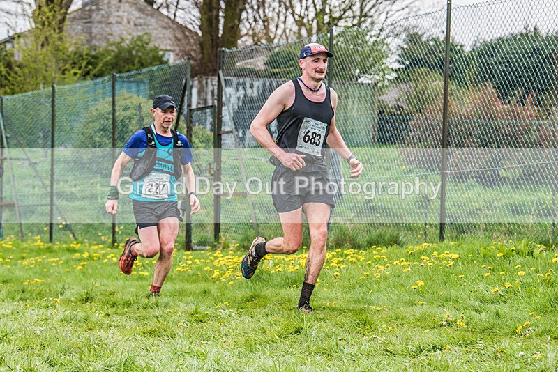 3 Peaks-2779 - The 3 Peaks Race - The Finish - Saturday 29th April 2023