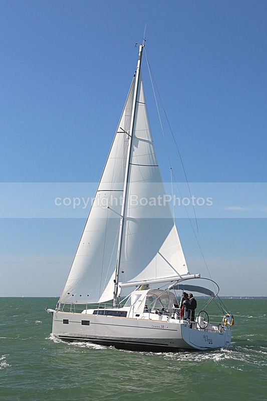 150910 VERA - BENETEAU OCEANIS 38 WT7A1535 - Sailboats - monohull