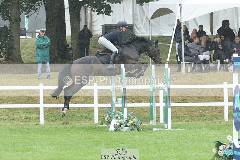 250830A-133526-06720 - Cls 16 Snr Newcomers and 1.10m Open