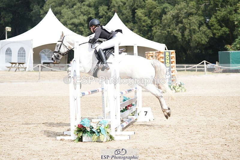 250824A-130848-37342 - 2162-Lydia.Jackson-Castlecoote.Storm