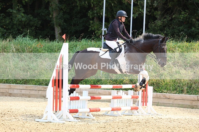 3E7A1309 - Class 4: Senior British Novice/90cm open
