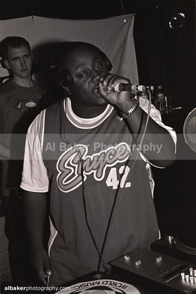 19 shortee-blitz - Friends-&-Family @ the-roadhouse 04.09.02