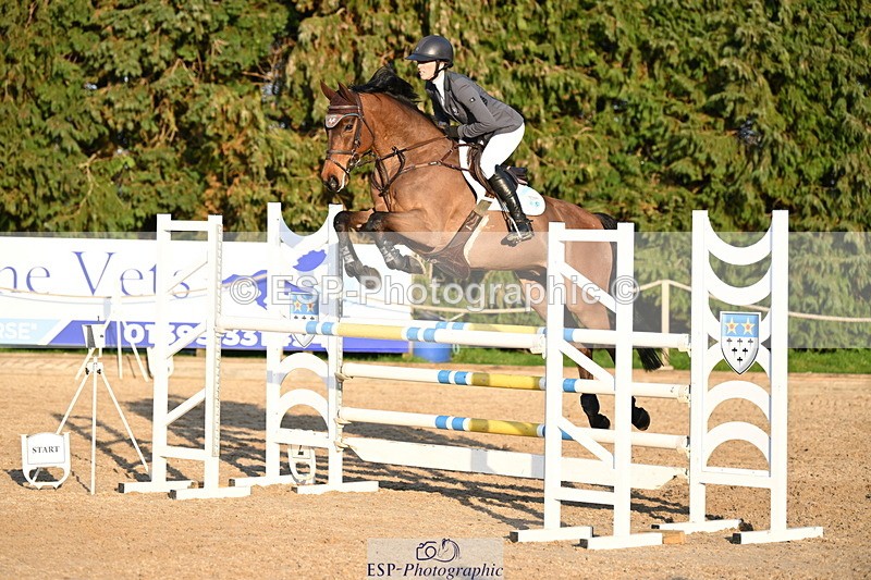 250322A-171403-03722 - Cls 14 Snr Fox & 1.20m Open