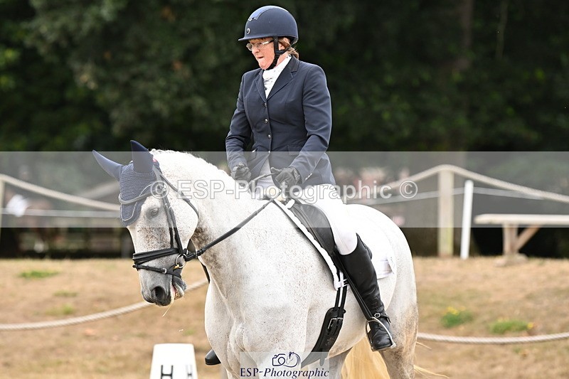 250808A-101216-00058 - 017-Frances.Goodhind-Dysart.Elite