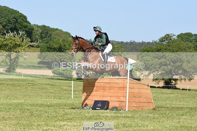 230527-111032-08802 - 303-JESMOND_RENARD-Susie_Berry-XC